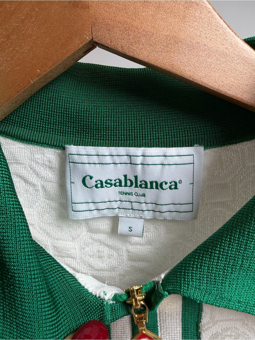 Casablanca Cropped 3D Monogram Polo - Picture 5 of 8